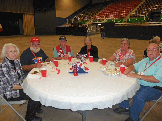 2017-Banquet-table-1